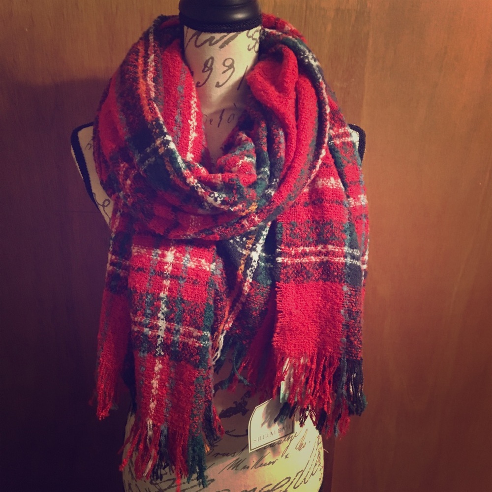NWT red plaid scarf